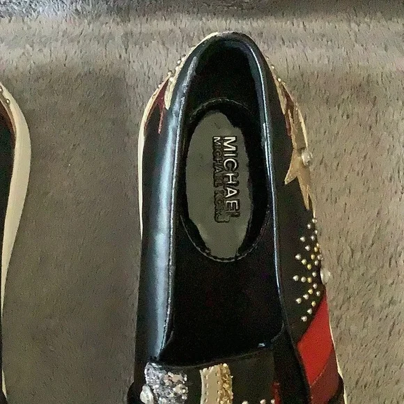MICHAEL Michael Kors Black, Red & Gold Star-Accent Slip-On Sneakers - Picture 3 of 11